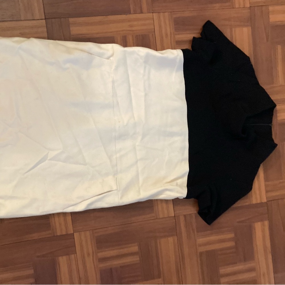 Escada Black and White Virgin Wool Dress with pockets size 6